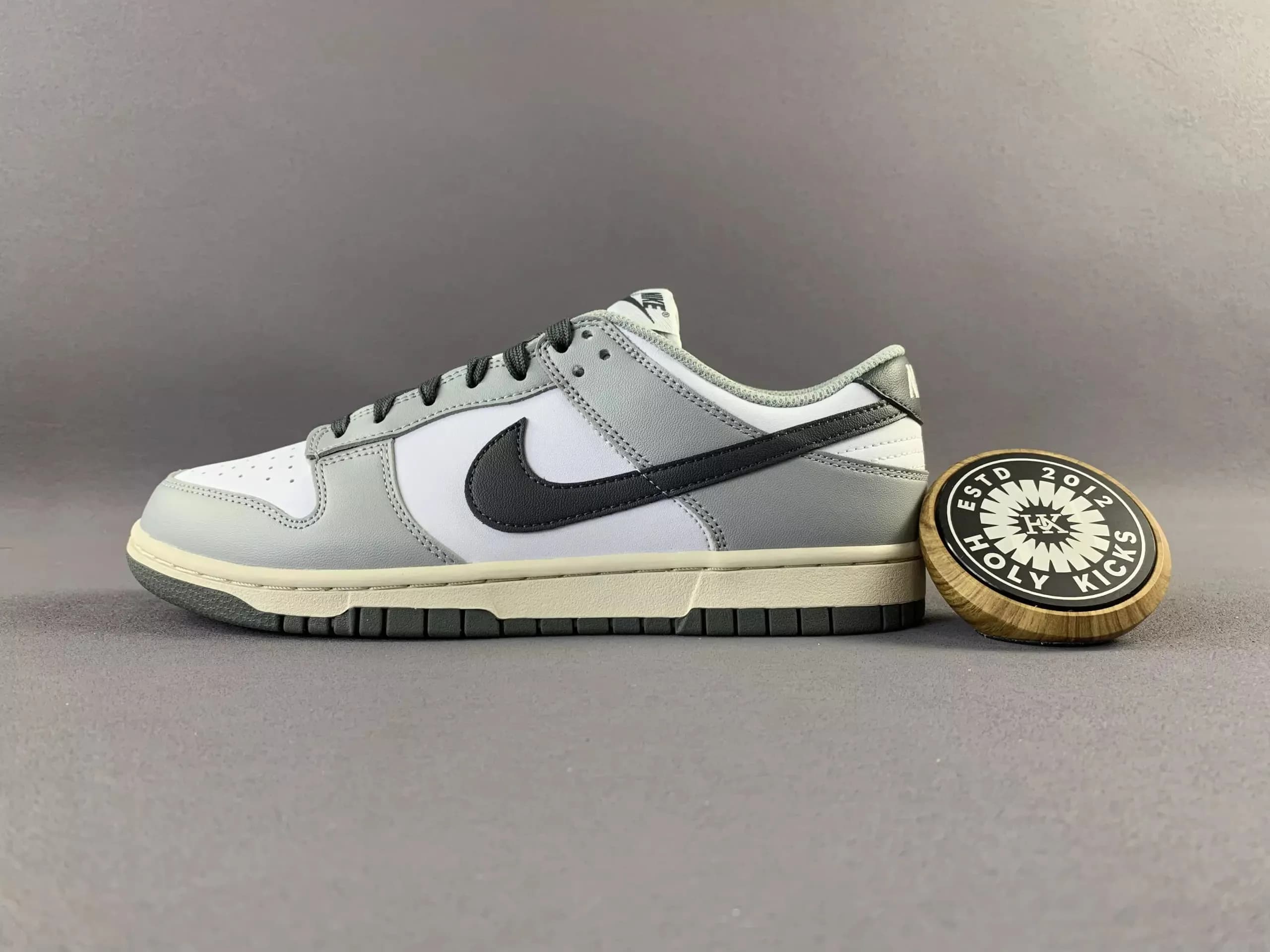 Dunk Low Light Smoke Grey - KakoBuy Spreadsheet