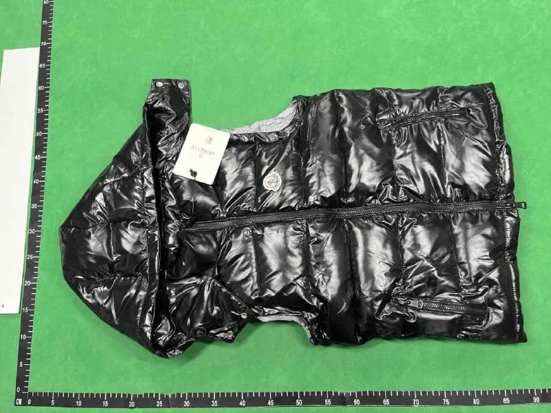 Moncler Sleeveless - KakoBuy Spreadsheet