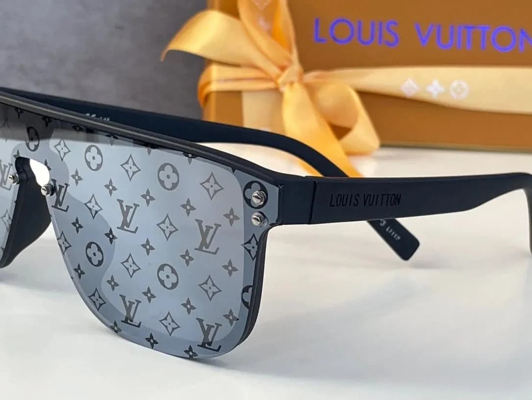 LV TOP QUALITY GLASSES W BOX - KakoBuy Spreadsheet