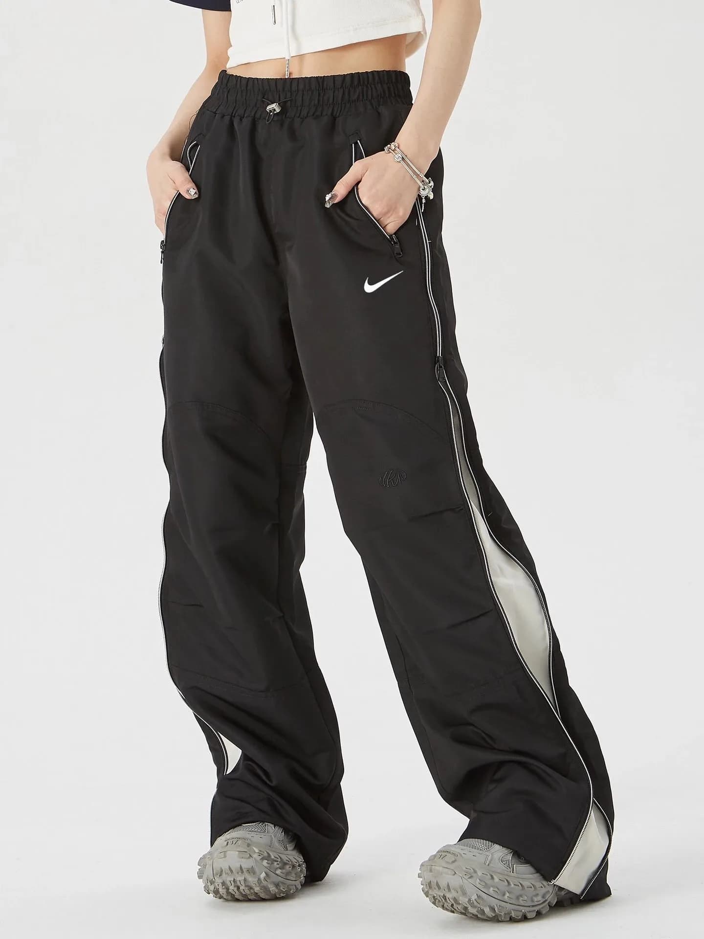 NIKE TRACKPANTS - KakoBuy Spreadsheet