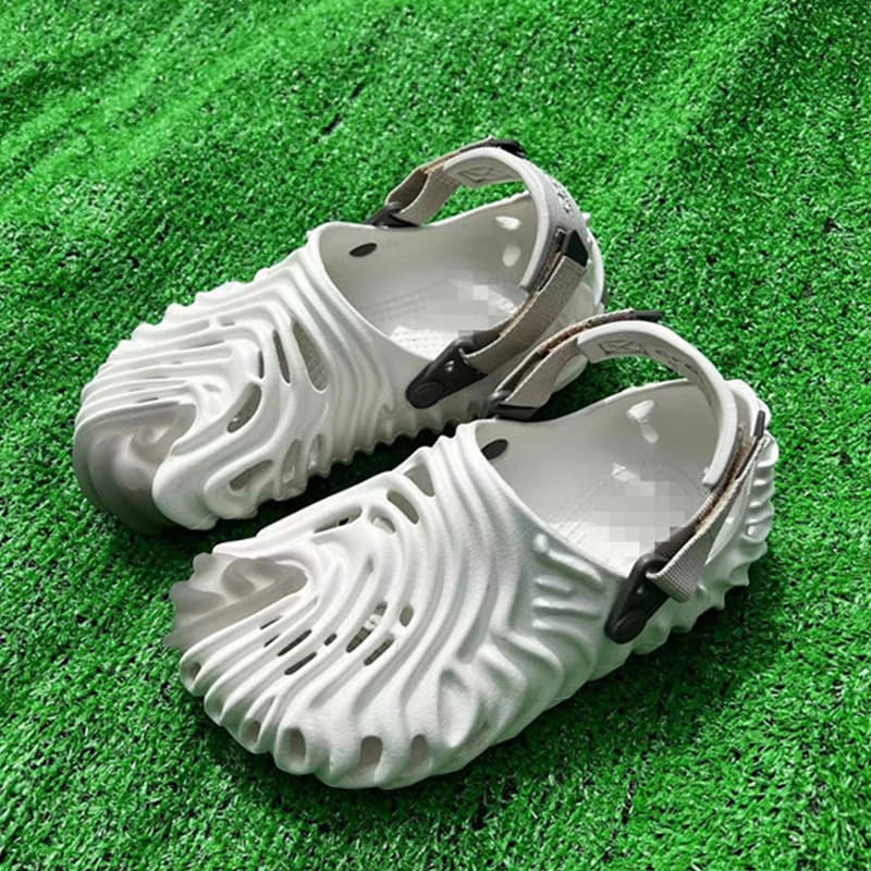 Fingerprint hole shoes summer men's breathable sports sandals factory wholesale foreign trade Women's Slipper beach shoes spot - KakoBuy Spreadsheet