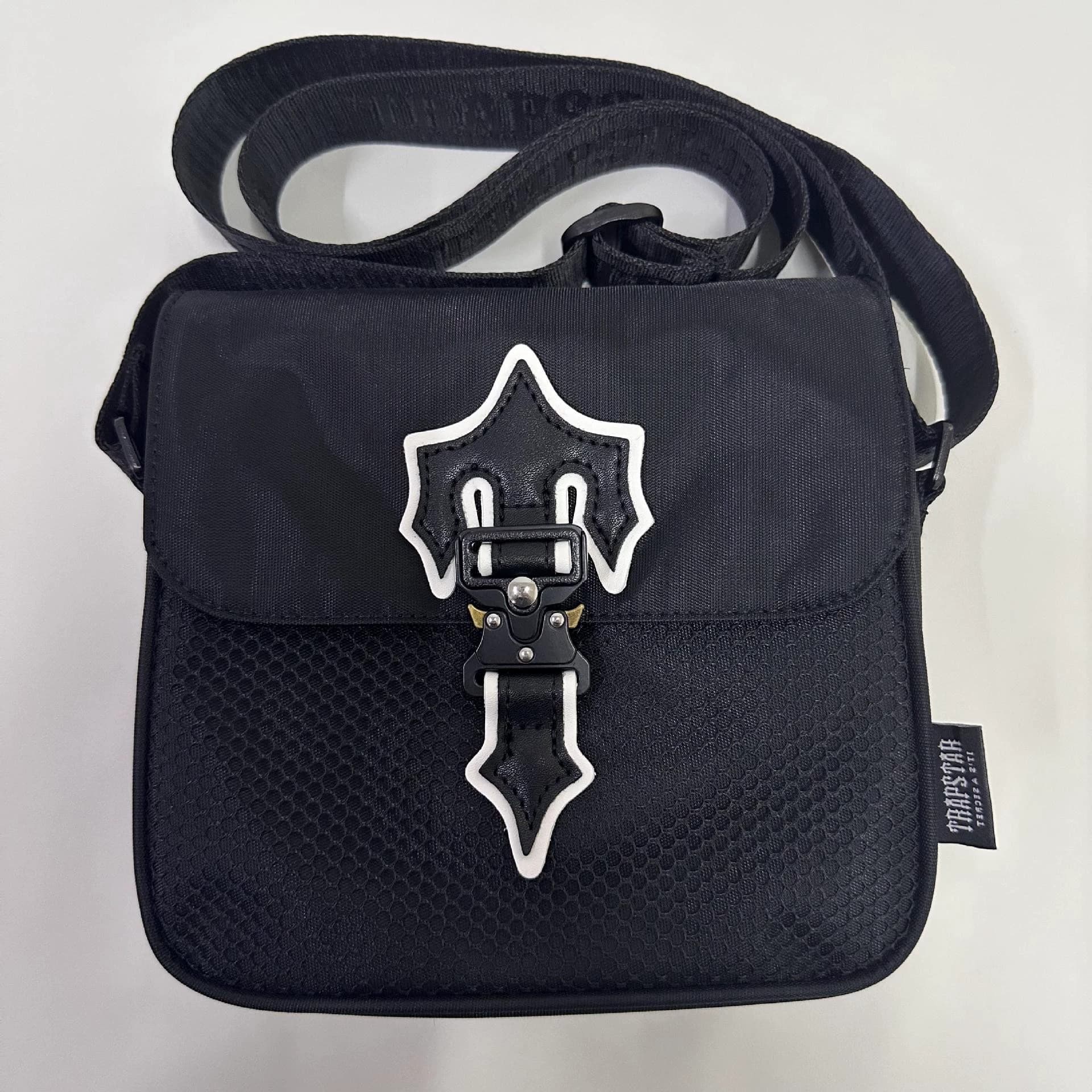 European and American trendy brand TRAPSTAR white label black bag Oxford cloth messenger bag hip-hop street couple storage bag - KakoBuy Spreadsheet