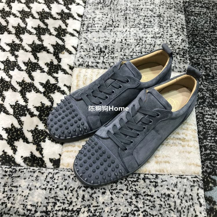 CLOUMANCE new gray suede four seasons suede rivet shoes - KakoBuy Spreadsheet