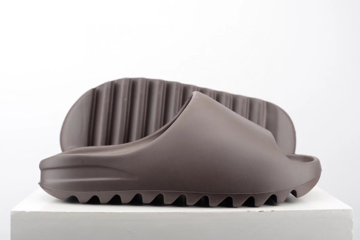 【LW版本 特价福利 B品 无盒软包】Yeezy Slide 椰子拖鞋 (除大小脚问题外不退换) - KakoBuy Spreadsheet